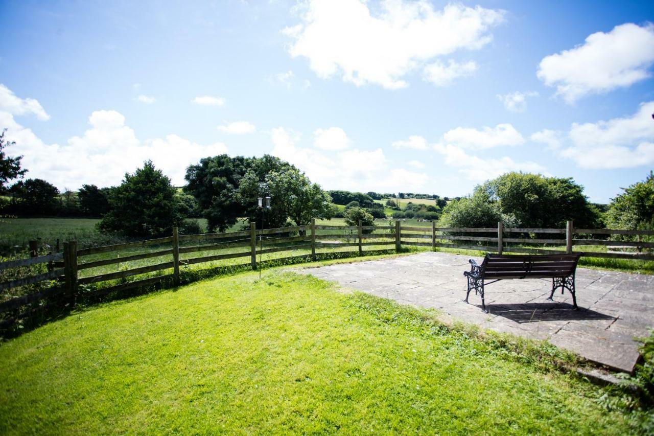 Sharlands Farm Holiday Cottages Bude Kültér fotó