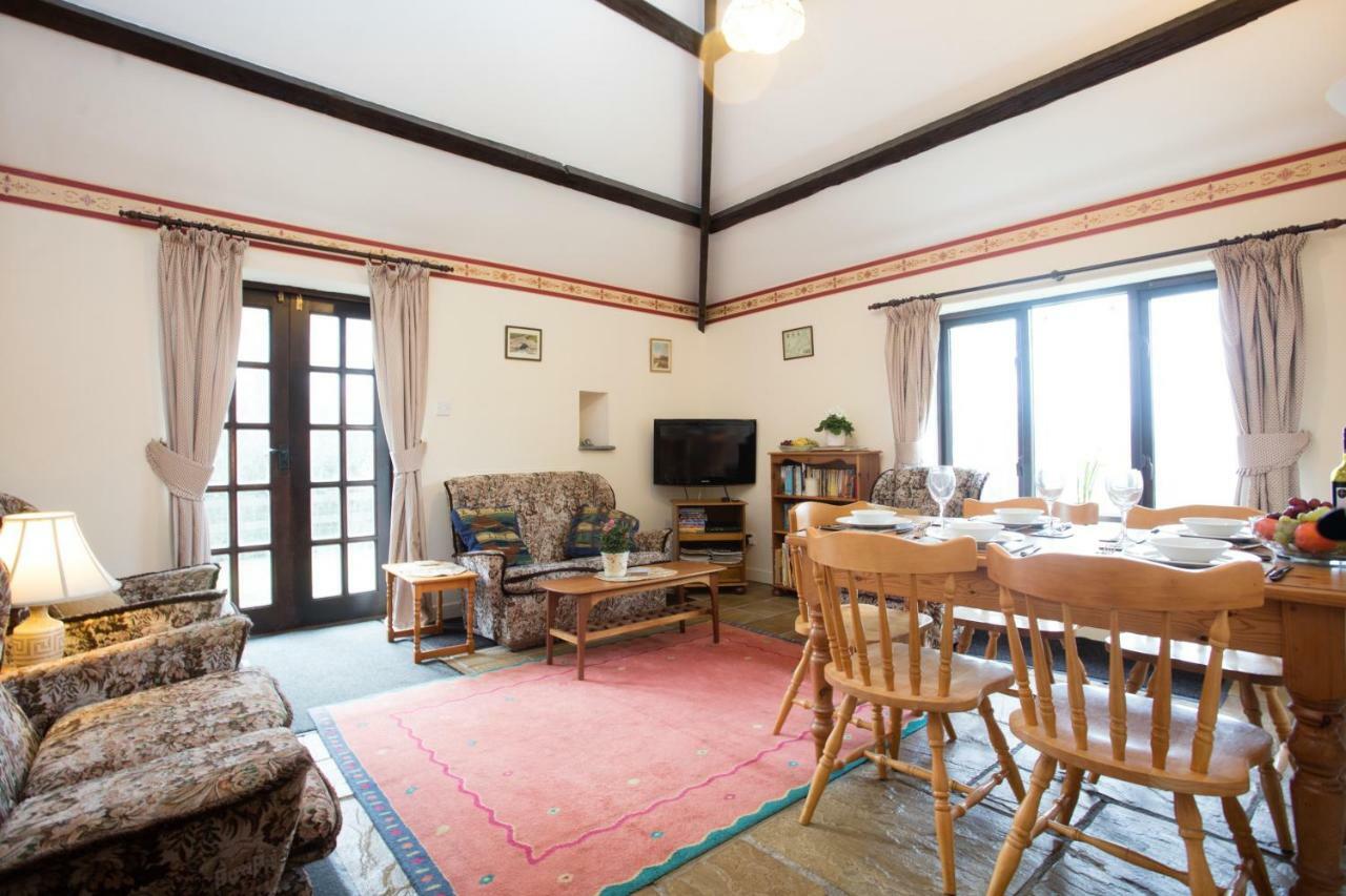 Sharlands Farm Holiday Cottages Bude Kültér fotó